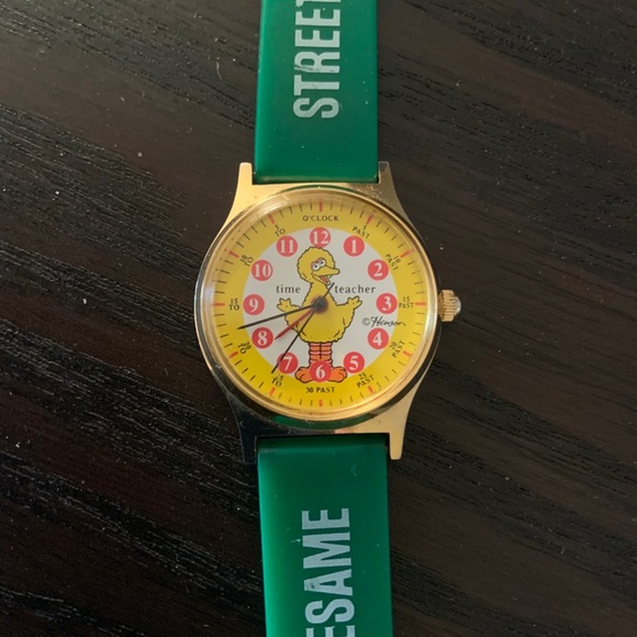 1980 Vintage “Time Teacher” Big Bird Watch. - Picture 5 of 6